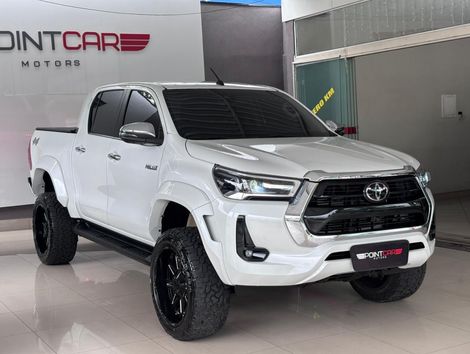 Toyota Hilux CD SRX Plus 4x4 2.8 TDI Die. Aut.