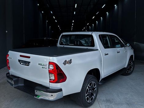 Toyota Hilux CD SRX 4x4 2.8 TDI 16V Diesel Aut.