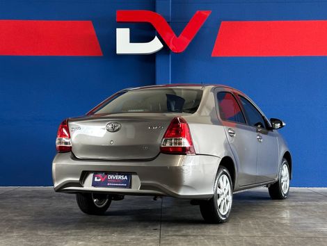 Toyota ETIOS X Plus Sedan 1.5 Flex 16V 4p Aut.