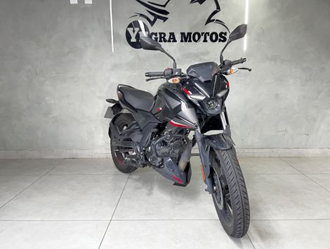BAJAJ PULSAR N150