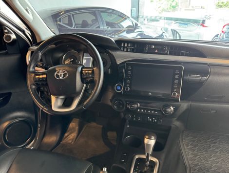 Toyota Hilux CD SRX 4x4 2.8 TDI 16V Diesel Aut.