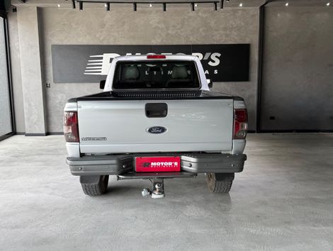 Ford Ranger XLS 2.3 16V 145cv/150cv 4x2 CS