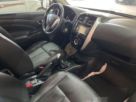 Nissan VERSA UNIQUE 1.6 16V Flex 4p Mec.