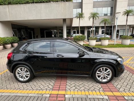 Mercedes GLA 200 Advance 1.6/1.6 TB 16V Flex Aut.