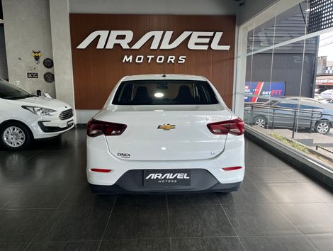 Chevrolet ONIX SEDAN Plus LT 1.0 12V TB Flex Aut.