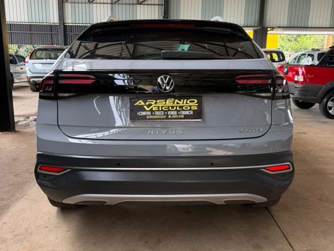 VolksWagen Nivus Highline 1.0 200 TSI Flex Aut.