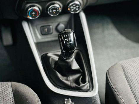 Chevrolet ONIX SEDAN Plus LT 1.0 12V Flex 4p Mec.