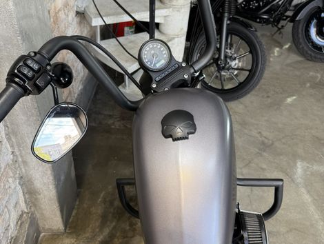 Harley XL 883N IRON