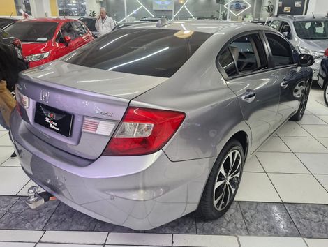 Honda Civic Sedan EXS 1.8/1.8 Flex 16V Aut. 4p