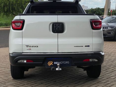 Fiat Toro Freedom 1.8 16V Flex Aut.