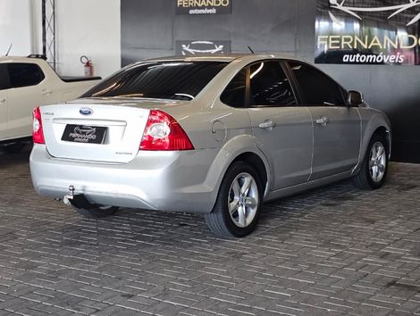 Ford Focus Sedan 2.0 16V/2.0 16V Flex 4p Aut.