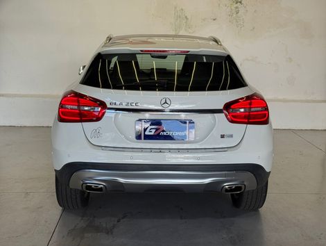 Mercedes GLA 200 Advance 1.6/1.6 TB 16V Flex Aut.