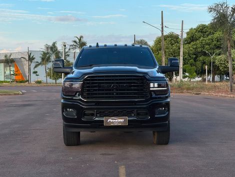 RAM 3500 LIMITED LONGHORN 6.7 TB CD Diesel