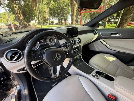 Mercedes CLASSE A 200 1.6 TB/FLEX AUT