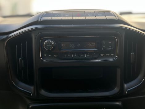 Fiat Strada Freedom 1.3 Flex 8V CD