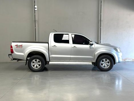 Toyota Hilux CD SRV D4-D 4x4 3.0 TDI Diesel Aut