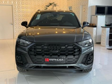 Audi Q5 S-Line Black 2.0 TFSI Quat. S-Tronic