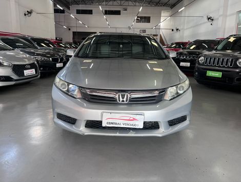 Honda Civic Sedan LXS 1.8/1.8 Flex 16V Aut. 4p