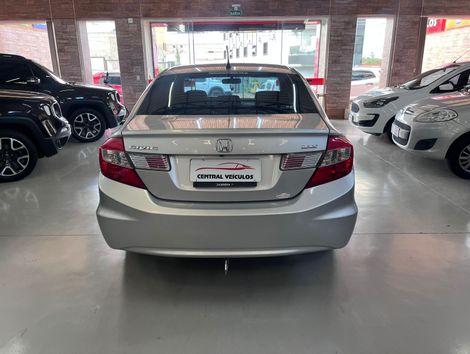 Honda Civic Sedan LXS 1.8/1.8 Flex 16V Aut. 4p