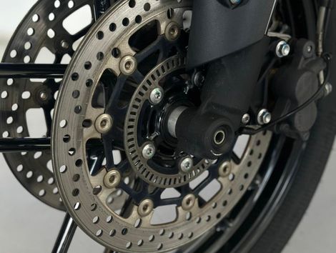 TRIUMPH TIGER 800 XRX