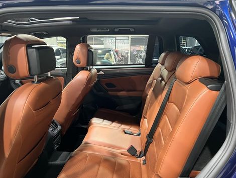 VolksWagen TIGUAN Allspac R-Line 300 TSI 2.0 