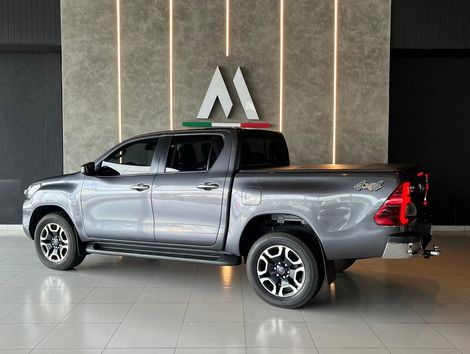 Toyota Hilux CD SRX 4x4 2.8 TDI 16V Diesel Aut.