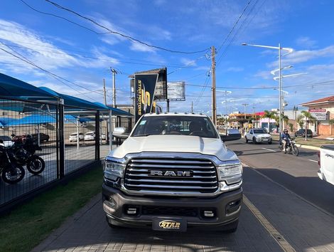 RAM 3500 LIMITED LONGHORN 6.7 TB CD Diesel