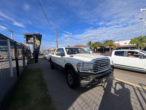RAM 3500 LIMITED LONGHORN 6.7 TB CD Diesel