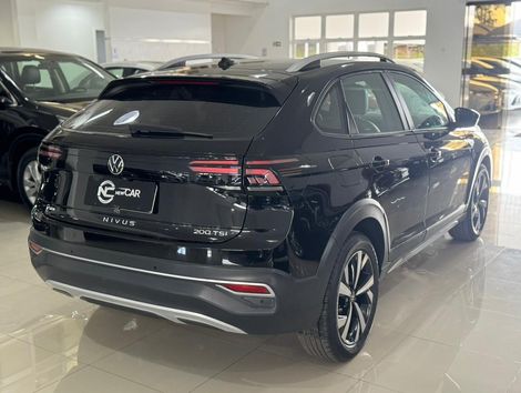 VolksWagen Nivus Highline 1.0 200 TSI Flex Aut.