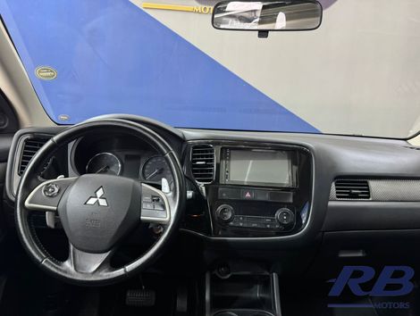 Mitsubishi OUTLANDER 2.0 16V 160cv Aut.