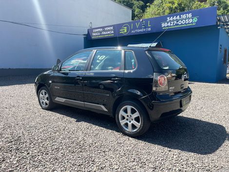 VolksWagen Polo SPORTLINE 1.6 Mi Total Flex 8V 5p
