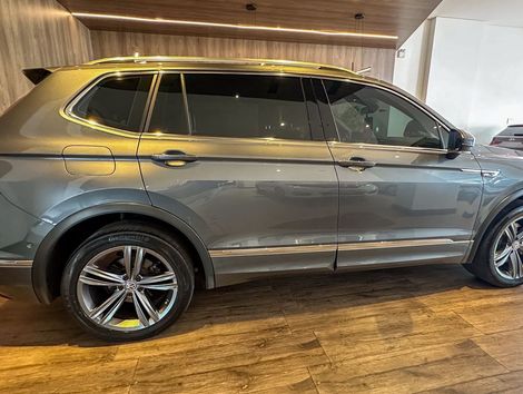 VolksWagen TIGUAN Allspac R-Line 350 TSI 2.0 4x4