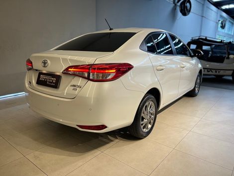 Toyota YARIS XS Sedan 1.5 Flex 16V 4p Aut.