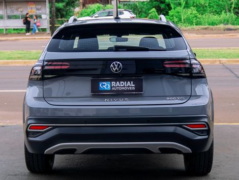 VolksWagen Nivus Highline 1.0 200 TSI Flex Aut.