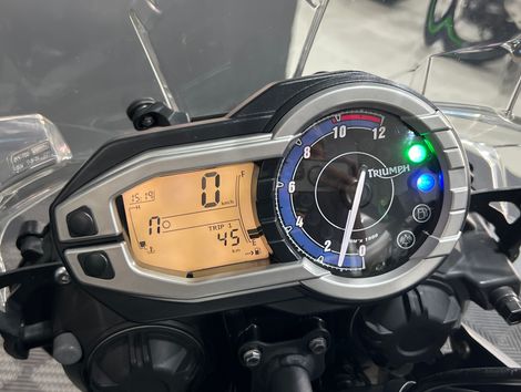 TRIUMPH TIGER 800 XC