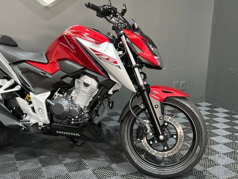 HONDA CB 300F Twister Flex