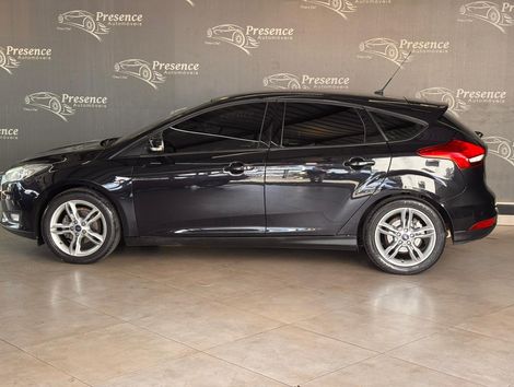 Ford Focus 1.6 S/SE/SE Plus Flex 8V/16V  5p