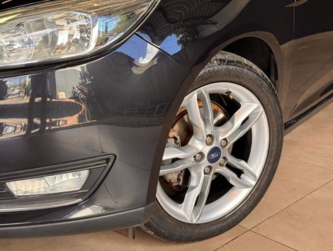 Ford Focus 1.6 S/SE/SE Plus Flex 8V/16V  5p