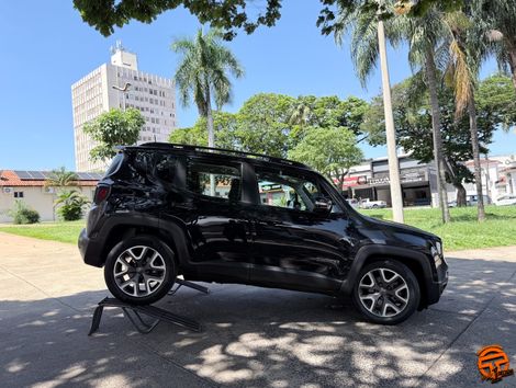 Jeep Renegade Longitude 1.8 4x2 Flex 16V Aut.
