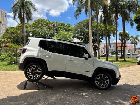 Jeep Renegade Longitude 1.8 4x2 Flex 16V Aut.