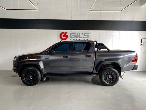 Toyota Hilux CD GR-S 4x4 2.8 TDI Dies. Aut.