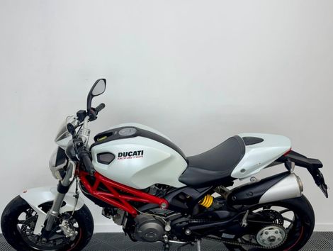 Ducati MONSTER 796