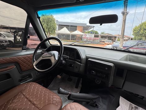 Ford F-1000 XL Diesel Turbo