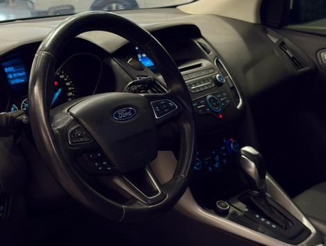 Ford Focus 2.0 16V/SE/SE Plus Flex 5p Aut.