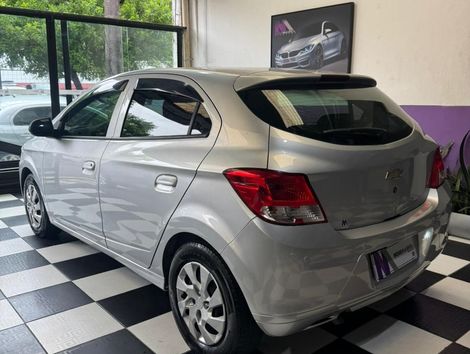 Chevrolet ONIX HATCH Joy 1.0 8V Flex 5p Mec.