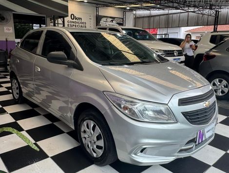Chevrolet ONIX HATCH Joy 1.0 8V Flex 5p Mec.