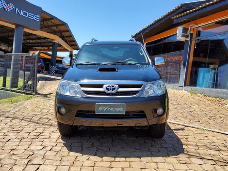 Toyota Hilux SW4 4x4 3.0 8V TB Diesel