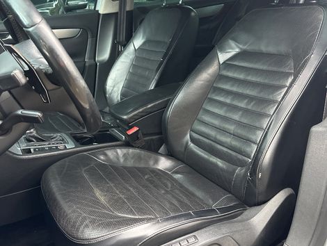 VolksWagen Passat TB 2.0 FSI/TSI 211cv Tiptronic 4p