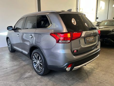 Mitsubishi 3.0 GT 4X4 V6 24V GASOLINA 4P AUTOMÁTICO