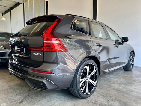 VOLVO 2.0 T8 RECHARGE ULTIMATE DARK AWD GEARTRONIC
